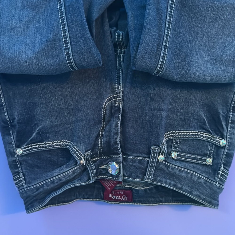 Bedazzled Jeans - Picture 2 of 4